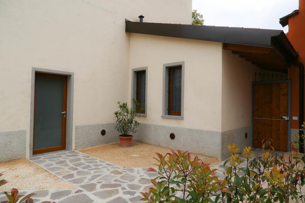 Agriturismo Cascina Della Fontana Лоди Екстериор снимка