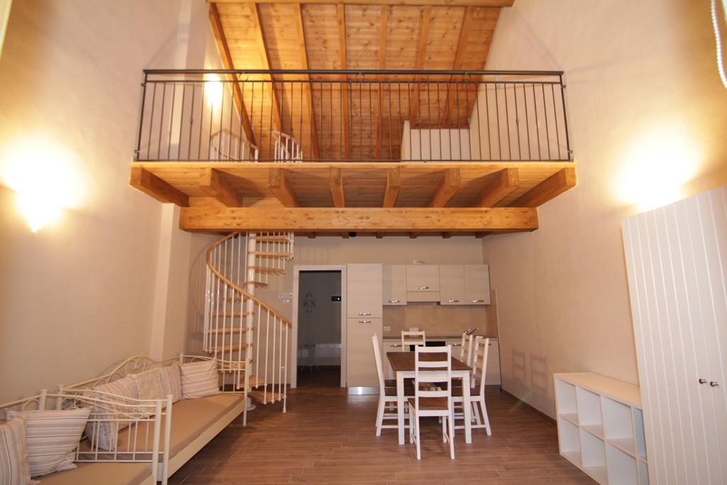 Agriturismo Cascina Della Fontana Лоди Стая снимка
