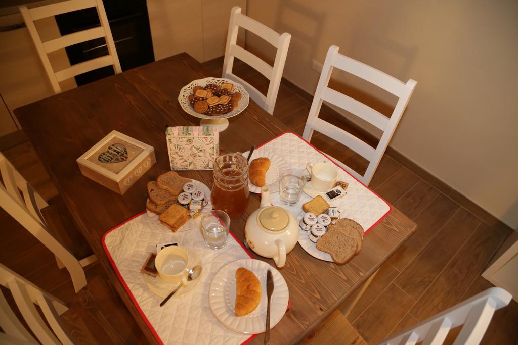 Agriturismo Cascina Della Fontana Лоди Стая снимка