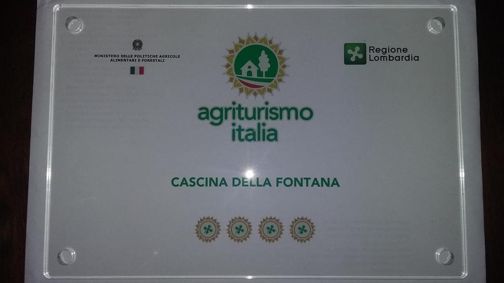 Agriturismo Cascina Della Fontana Лоди Екстериор снимка